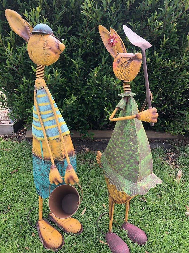 Home Garden Metal Decor Rabbit Statue with Tools Forestwest