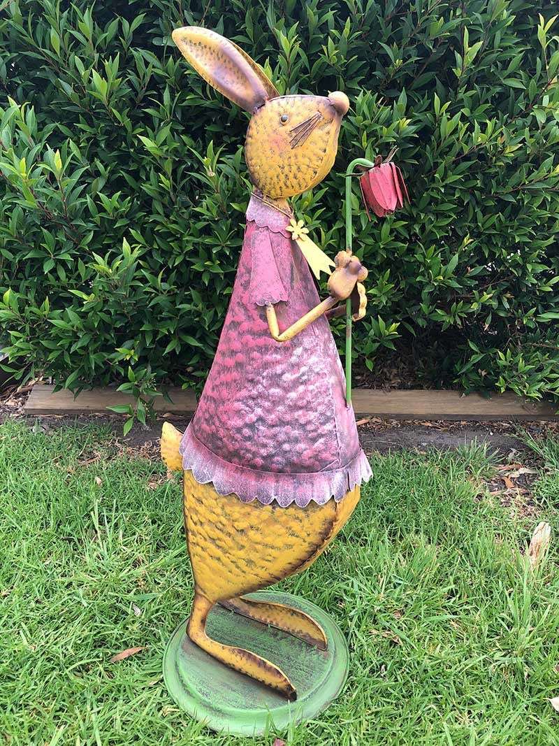 Home Garden Metal Decor Rabbit Statue with Flower Forestwest