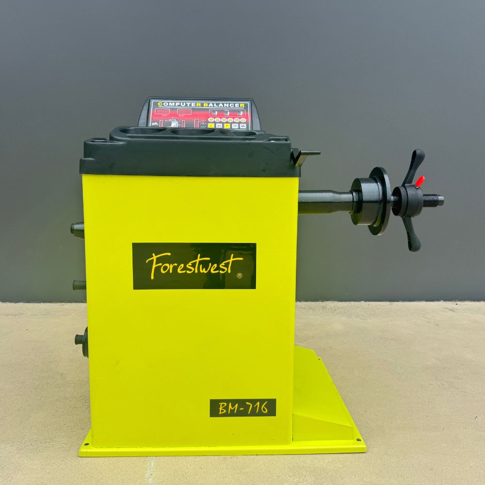 Forestwest 10-24" Professional Wheel Balancer BM716 Forestwest