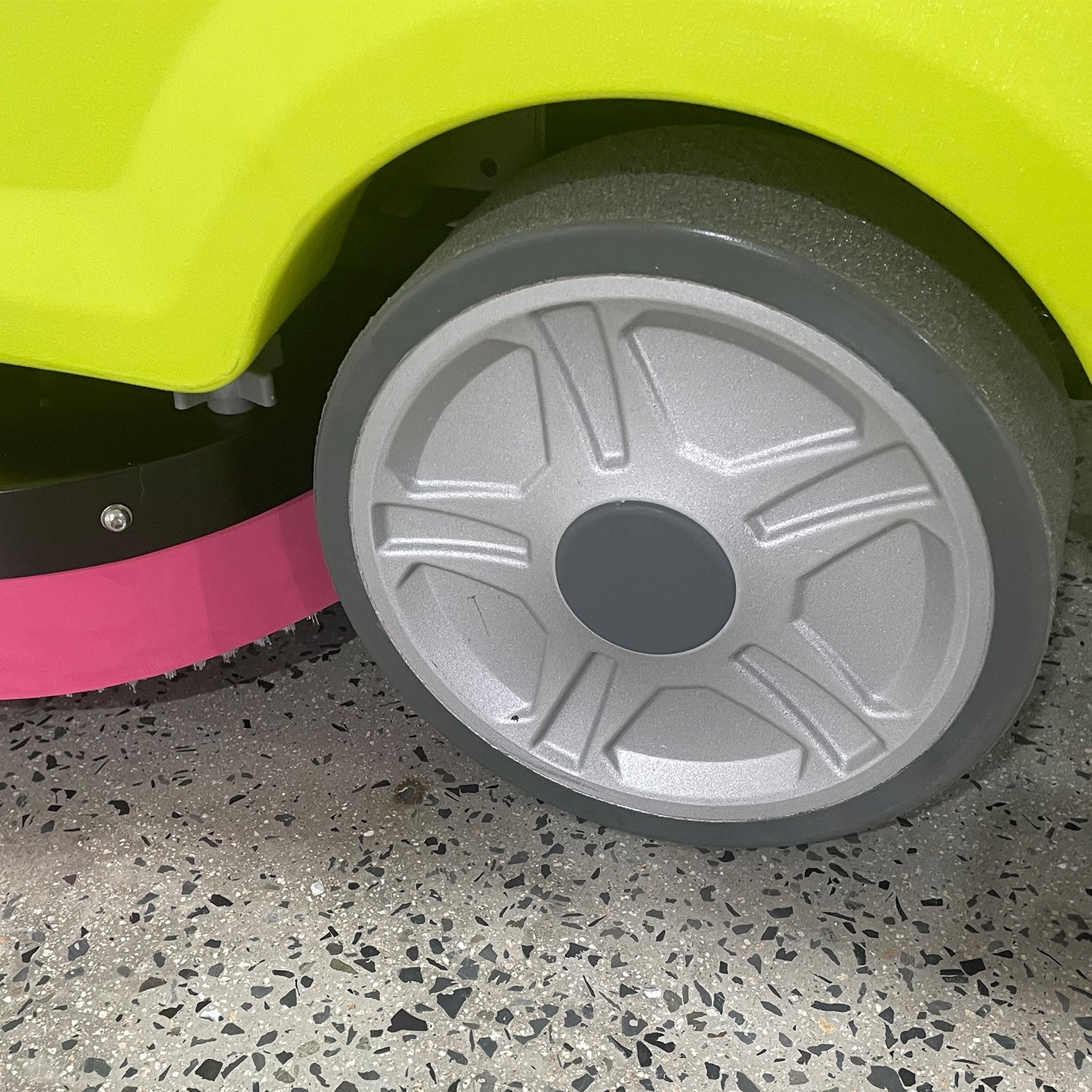 Forestwest Double Brush Floor Scrubber, Battery Powered, Ride-On, BM903 Forestwest