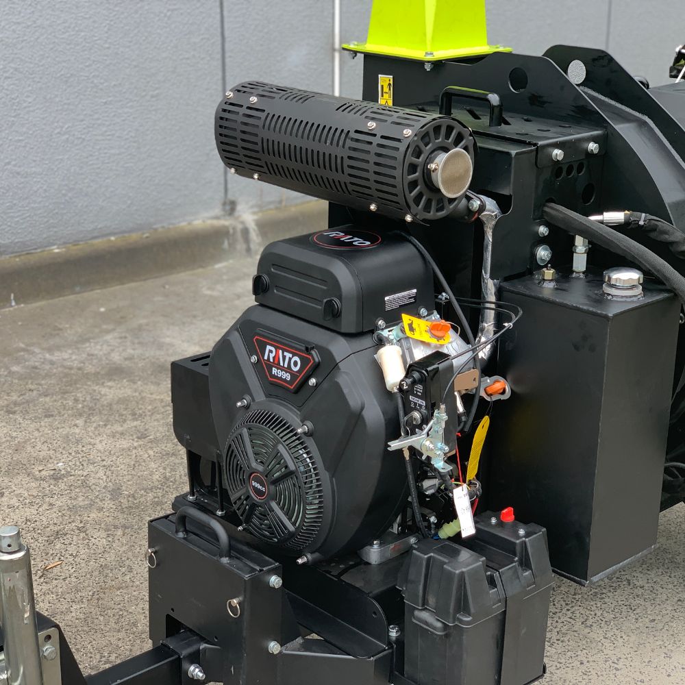 Forestwest 200mm Wood Chipper with Hydraulic Feed, Road Towable BM11063