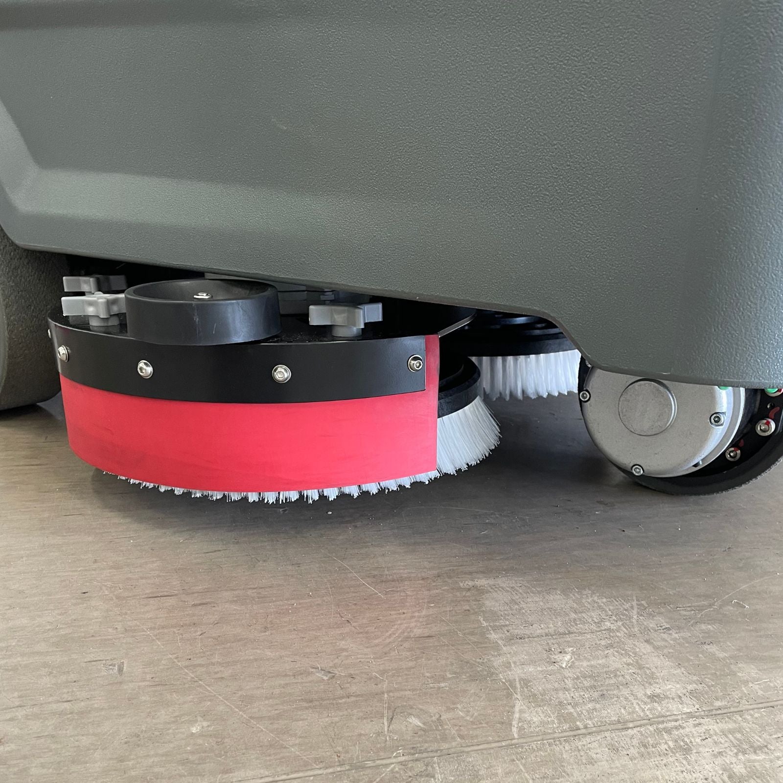 Forestwest Double Brush Floor Scrubber, Battery Powered, Ride-On, BM903 Forestwest