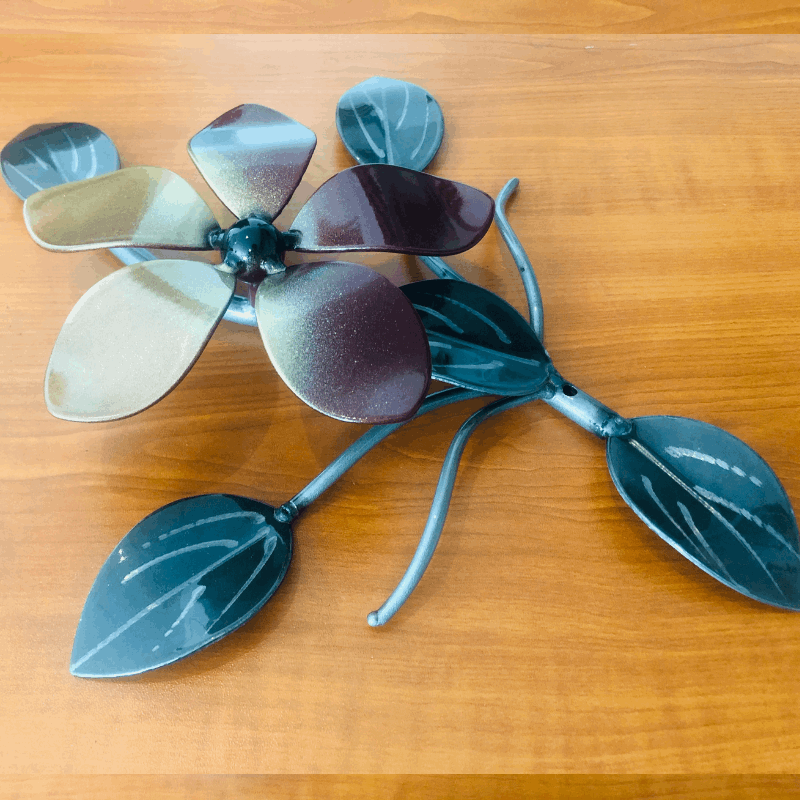 Decor Metal Art Flower with Leaves. Fitting Screws Included. Forestwest