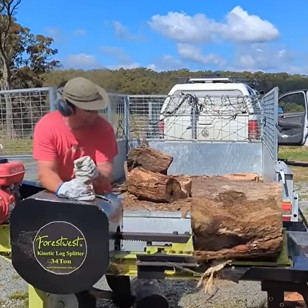 Forestwest 34 Ton Kinetic Log Splitter 6.5HP Petrol Log Splitter BM11038 Forestwest